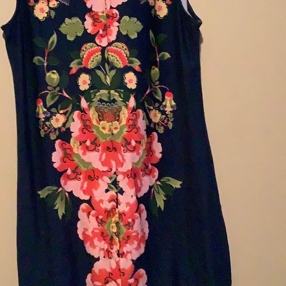 Sundress - Picture 4 of 5